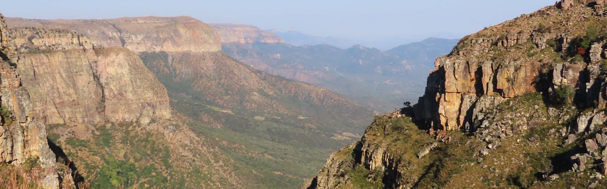 Tundavala scenery2 Field Guides Birding Tours Angola Tundavala scenery2 Field Guides Birding Tours Angola